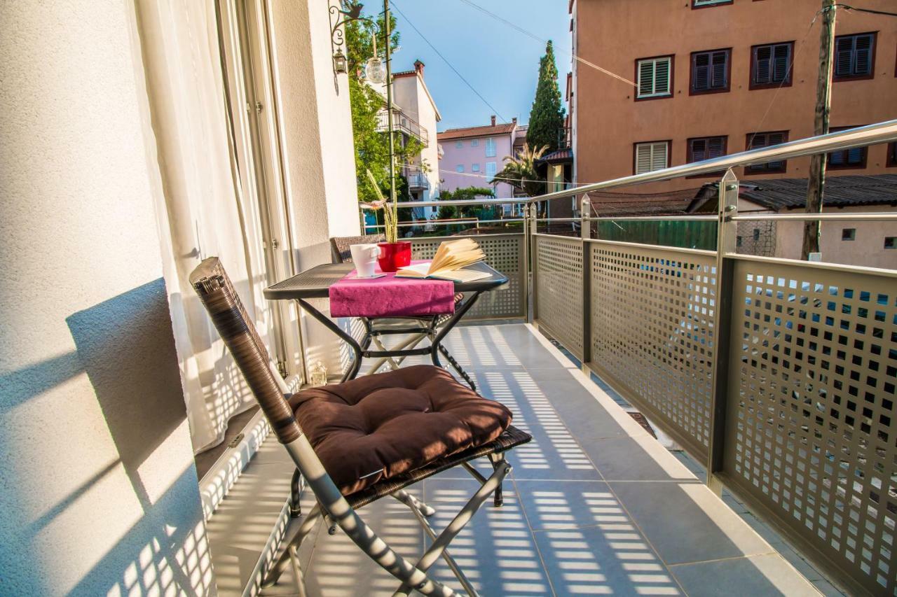 Ferienwohnung Sunny Point Rovinj Exterior foto