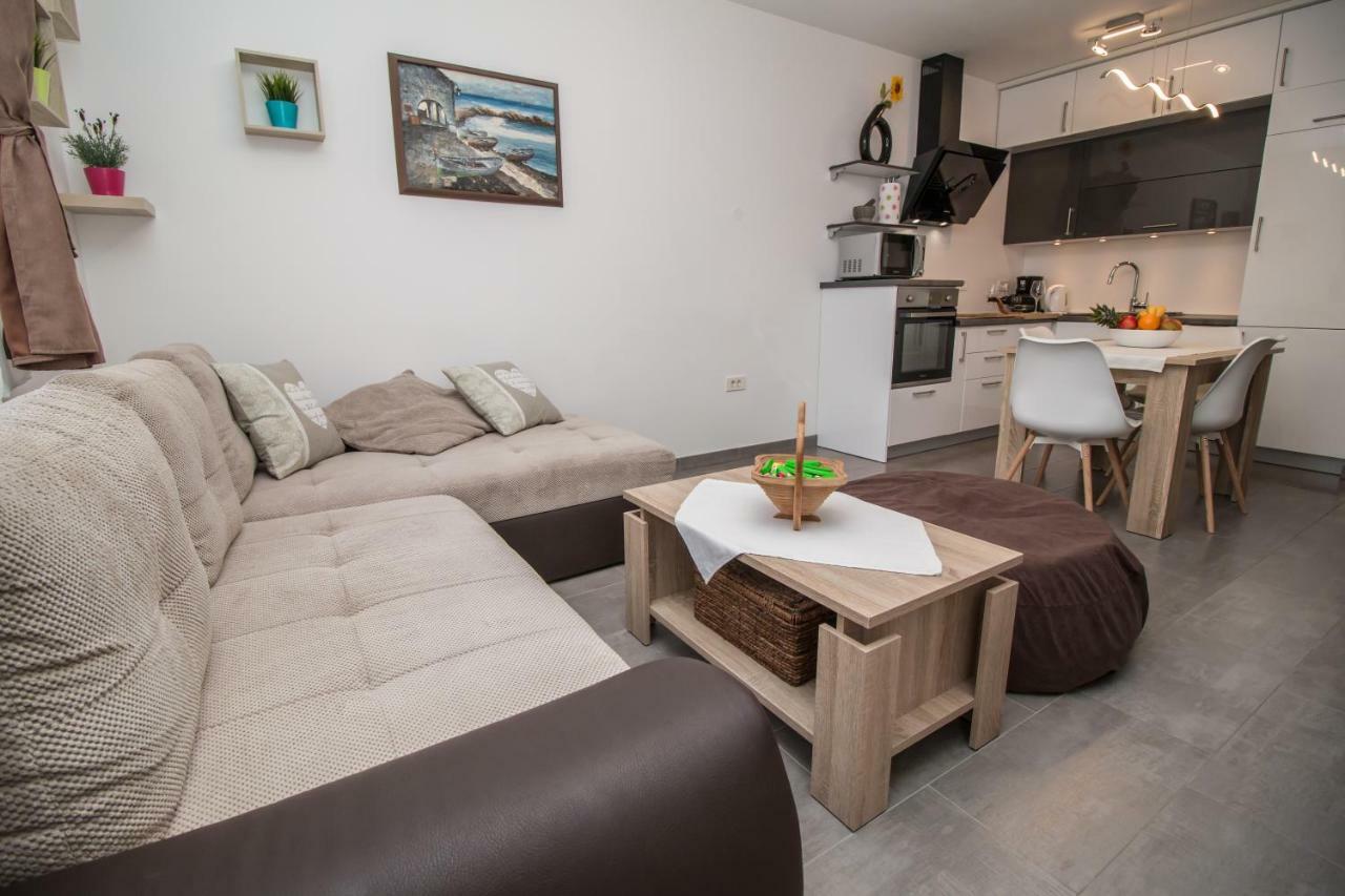 Ferienwohnung Sunny Point Rovinj Exterior foto
